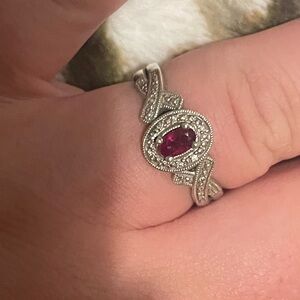 Elegant Silver and Red Gemstone Ring